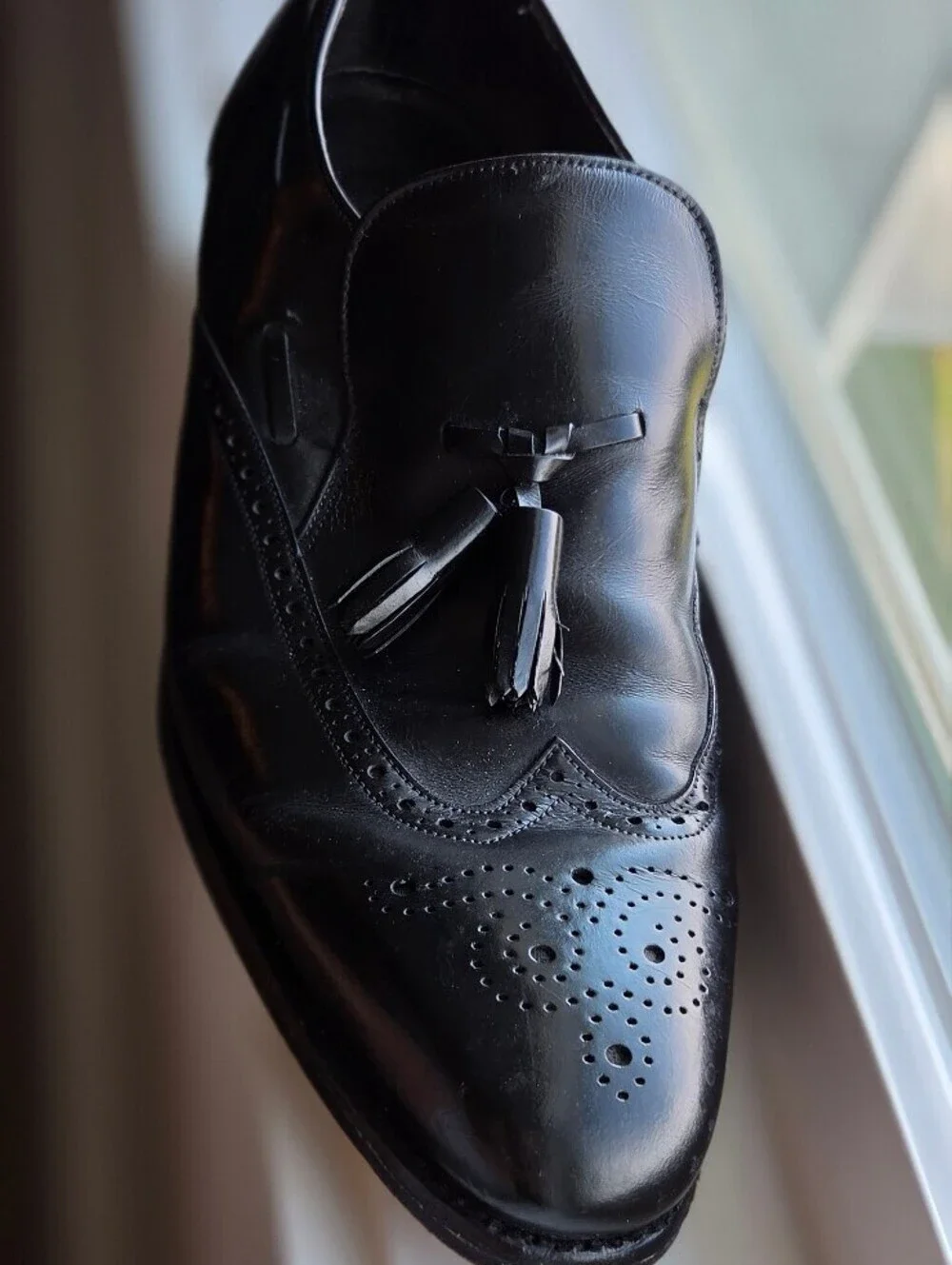 French Shriner Sterling Mens 11 E Black Leather Wingtip Tassel Slip-on Loafers